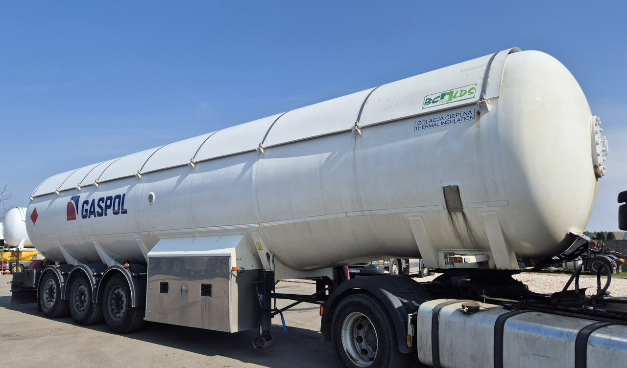 BC-LDS NCG-48/ EMERSON/ LPG/ PROPANE - Tank semi-trailer: picture 2 BC-LDS NCG-48/ EMERSON/ LPG/ PROPANE - Tank semi-trailer: picture 2