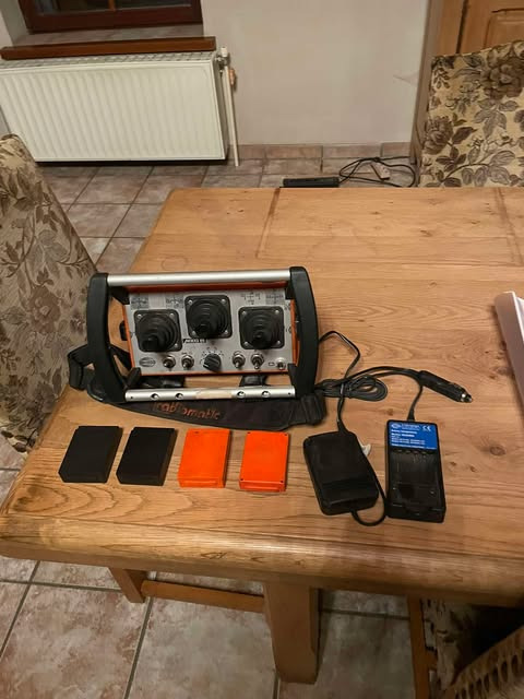 New Tipper, Crane truck MERCEDES-BENZ actros: picture 17 New Tipper, Crane truck MERCEDES-BENZ actros: picture 17