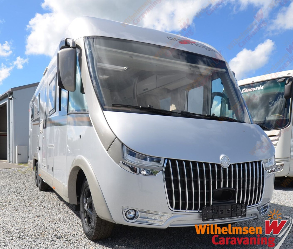 Carthago chic c-line xl I I 6.2 QB *Mercedes 170PS*2xTV - Integrated motorhome: picture 1 Carthago chic c-line xl I I 6.2 QB *Mercedes 170PS*2xTV - Integrated motorhome: picture 1