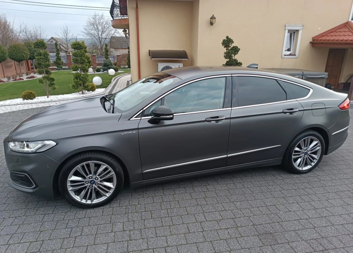 Sedan Ford Mondeo Ford 2.0 EcoBlue Vignale: picture 9