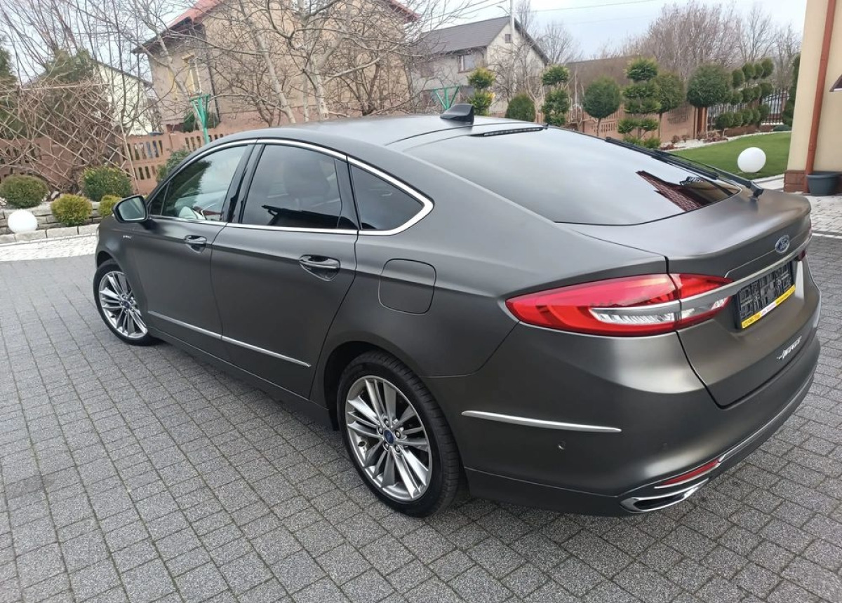 Sedan Ford Mondeo Ford 2.0 EcoBlue Vignale: picture 13
