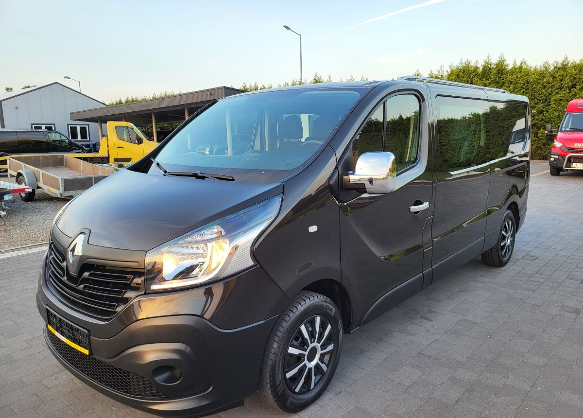 Combi van Renault Trafic Long doka 6-osobowy 6 osobowy: picture 12