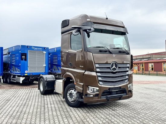 Mercedes-Benz Actros 1848 Gigaspace, Retarder, Standklima Retarder, Mirrow Cam, mehrere Einheiten - Tractor unit: picture 1 Mercedes-Benz Actros 1848 Gigaspace, Retarder, Standklima Retarder, Mirrow Cam, mehrere Einheiten - Tractor unit: picture 1