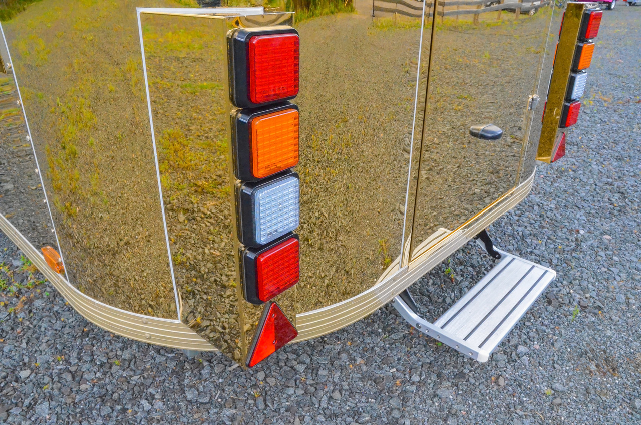 Deli Star Trailer American 6000 - EU Standards - Vending trailer: picture 5 Deli Star Trailer American 6000 - EU Standards - Vending trailer: picture 5