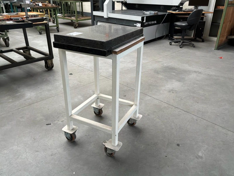 Onbekend - Metalworking machinery: picture 1 Onbekend - Metalworking machinery: picture 1