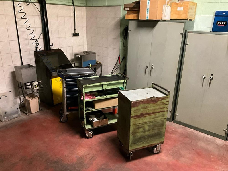 Onbekend - Workshop equipment: picture 2 Onbekend - Workshop equipment: picture 2