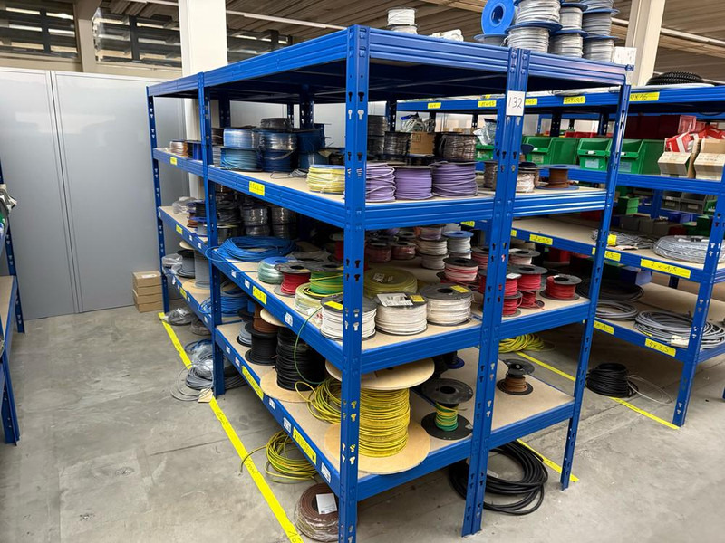 Onbekend - Warehouse racking: picture 1 Onbekend - Warehouse racking: picture 1