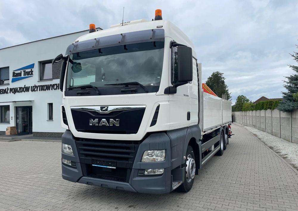 MAN TGX 26.460 HDS, PALFINGER PK 180002-EH, PILOT! - Dropside/ Flatbed truck, Crane truck: picture 2 MAN TGX 26.460 HDS, PALFINGER PK 180002-EH, PILOT! - Dropside/ Flatbed truck, Crane truck: picture 2