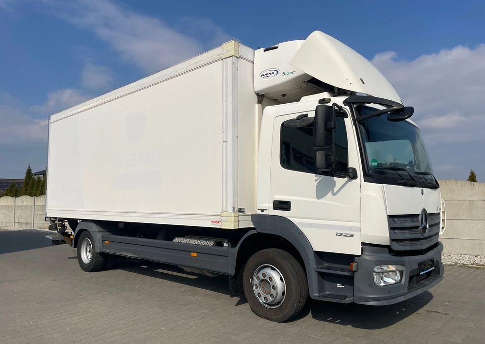 Mercedes-Benz ATEGO 1223/ CHŁODNIA/ 15 PALET - Refrigerator truck: picture 4 Mercedes-Benz ATEGO 1223/ CHŁODNIA/ 15 PALET - Refrigerator truck: picture 4