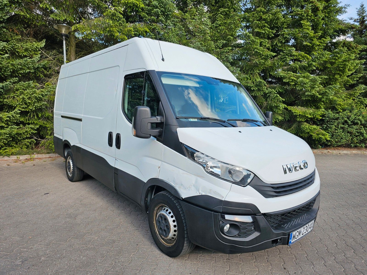 Iveco DAILY 35-160 L3H2 Nur 129tkm ! Leichte unfall - Panel van: picture 1 Iveco DAILY 35-160 L3H2 Nur 129tkm ! Leichte unfall - Panel van: picture 1