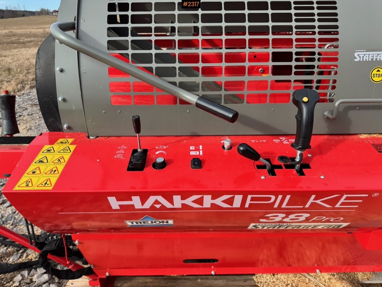 Forestry equipment Hakki Pilke 38 Pro PTO firewood processor with table: picture 9