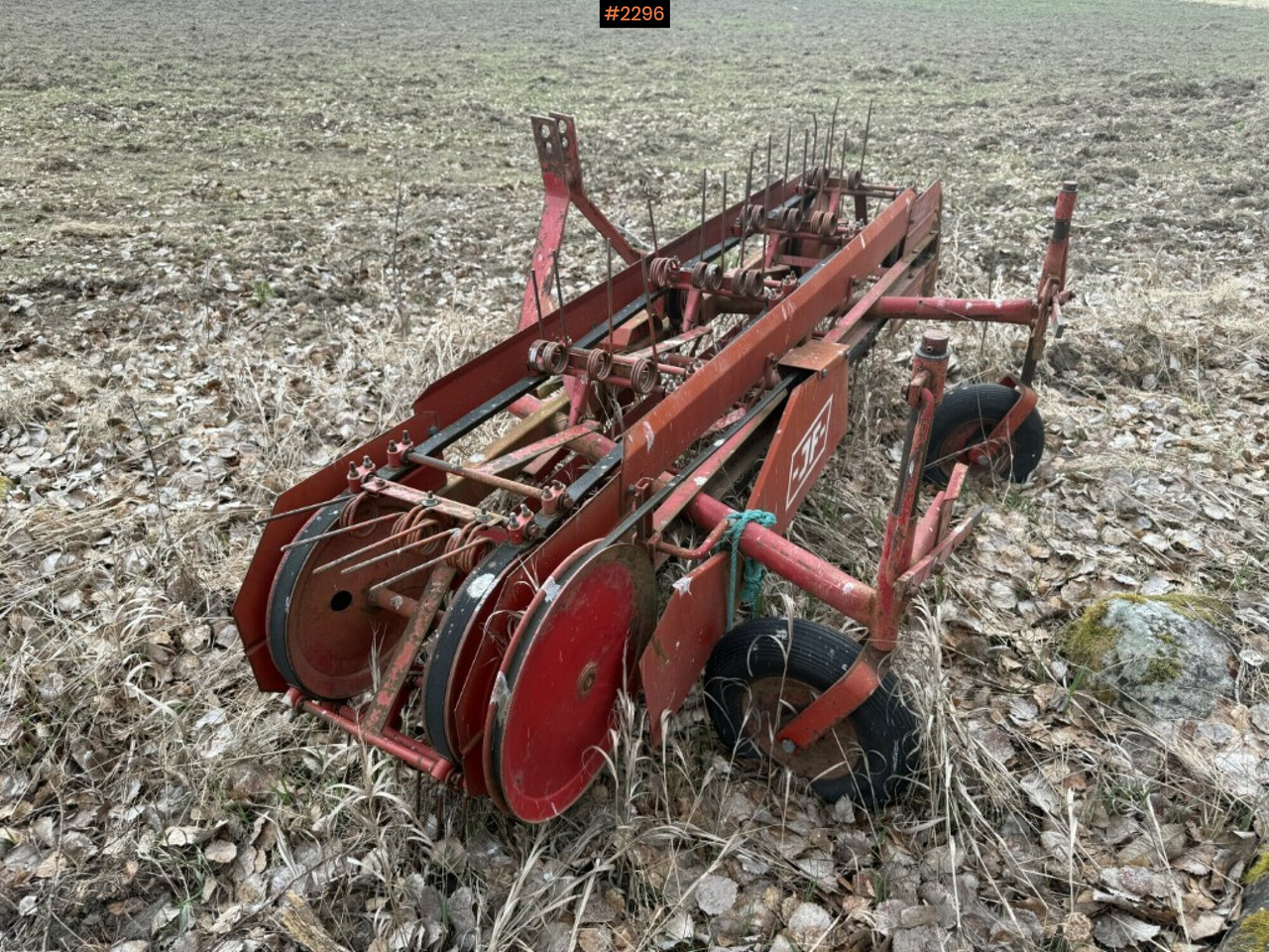 Hay Rake JF HSR 240 - Hay and forage equipment: picture 4 Hay Rake JF HSR 240 - Hay and forage equipment: picture 4