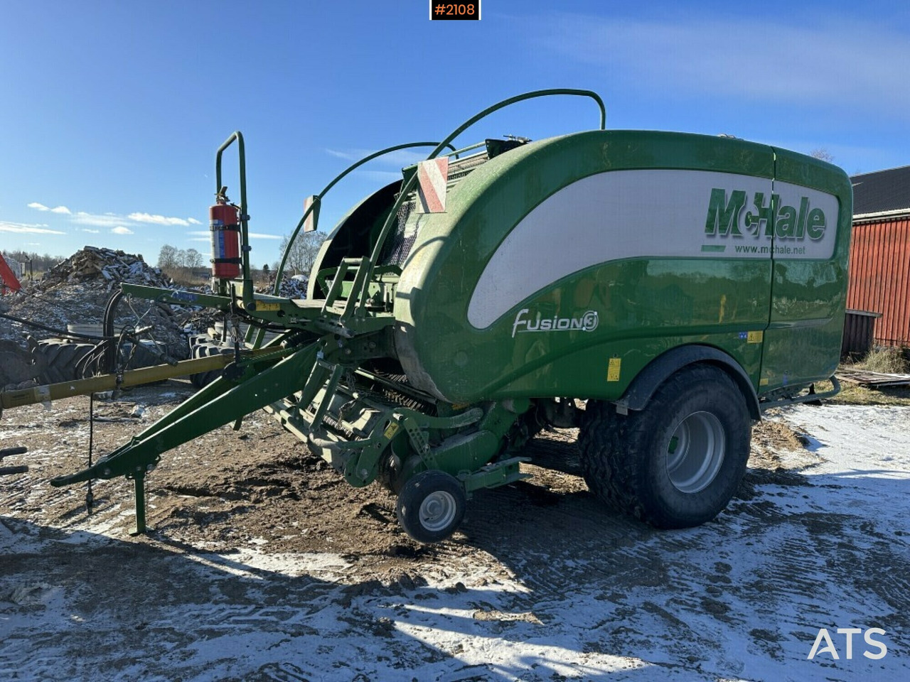 Round baler Mchale fusion 3 only 8490 bales (see video) - Hay and forage equipment: picture 4 Round baler Mchale fusion 3 only 8490 bales (see video) - Hay and forage equipment: picture 4