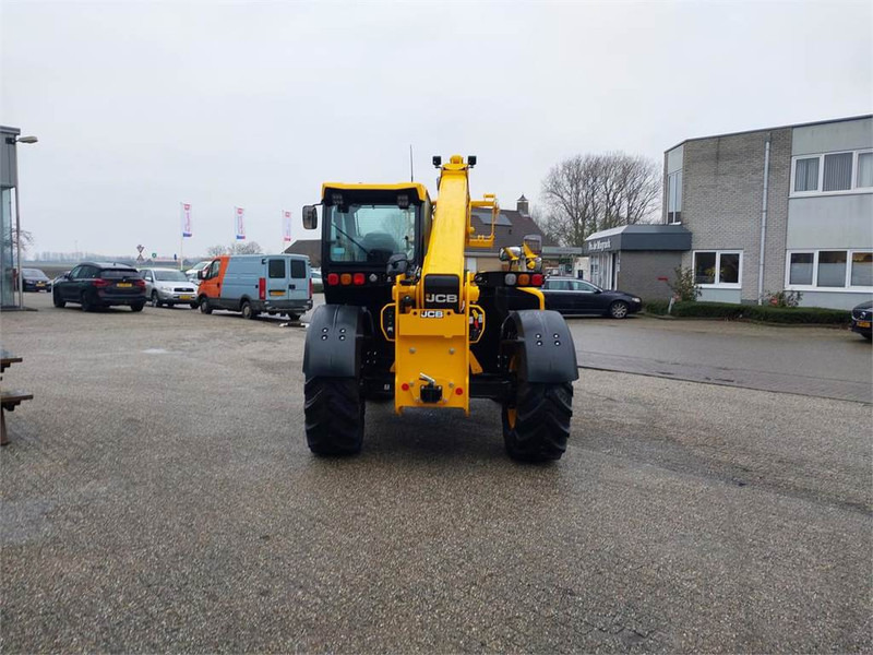 JCB 532-60 AGRI - Telescopic handler: picture 4 JCB 532-60 AGRI - Telescopic handler: picture 4