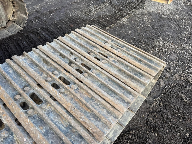 Excavator Doosan DX235LCR: picture 18