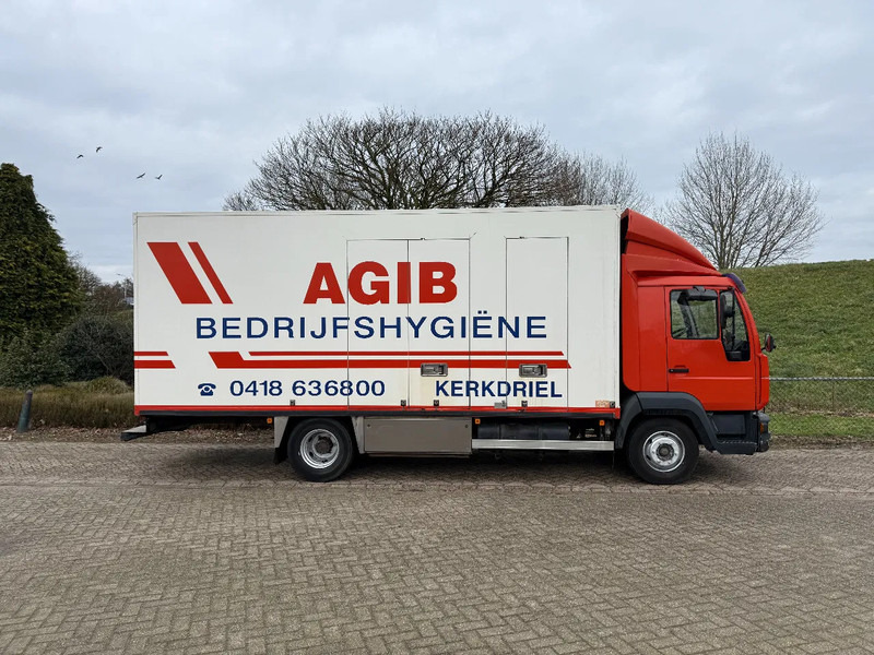 MAN L20 Bakwagen 4x2 Manual EUR 3 NL TRUCK - Box truck: picture 5 MAN L20 Bakwagen 4x2 Manual EUR 3 NL TRUCK - Box truck: picture 5