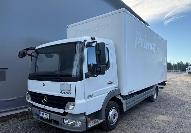 Mercedes-BenzAtego kaappi + perälauta - Box truck: picture 1 Mercedes-BenzAtego kaappi + perälauta - Box truck: picture 1