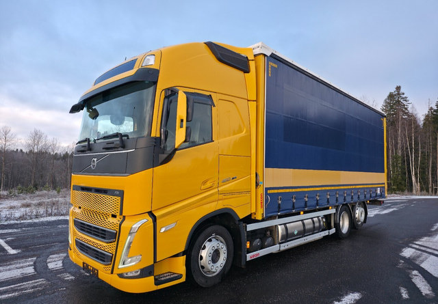 VolvoFH460 LNG / LBG 6x2 - Curtainsider truck: picture 1 VolvoFH460 LNG / LBG 6x2 - Curtainsider truck: picture 1