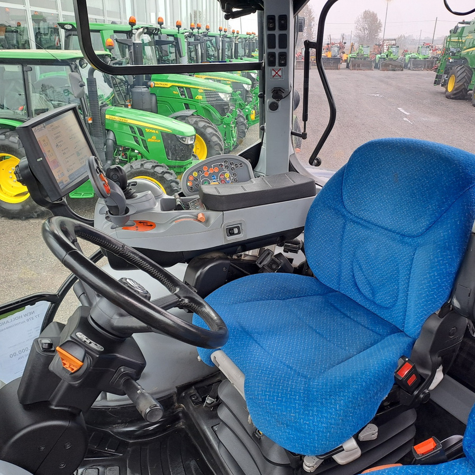 Leasing of  NEW HOLLAND T7.270 BLUEPOWER NEW HOLLAND T7.270 BLUEPOWER: picture 6
