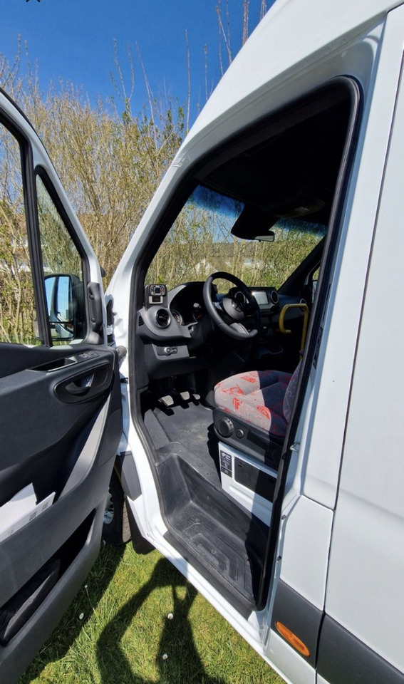 Leasing of Mercedes Benz Sprinter 415 19 asientos Mercedes Benz Sprinter 415 19 asientos: picture 12