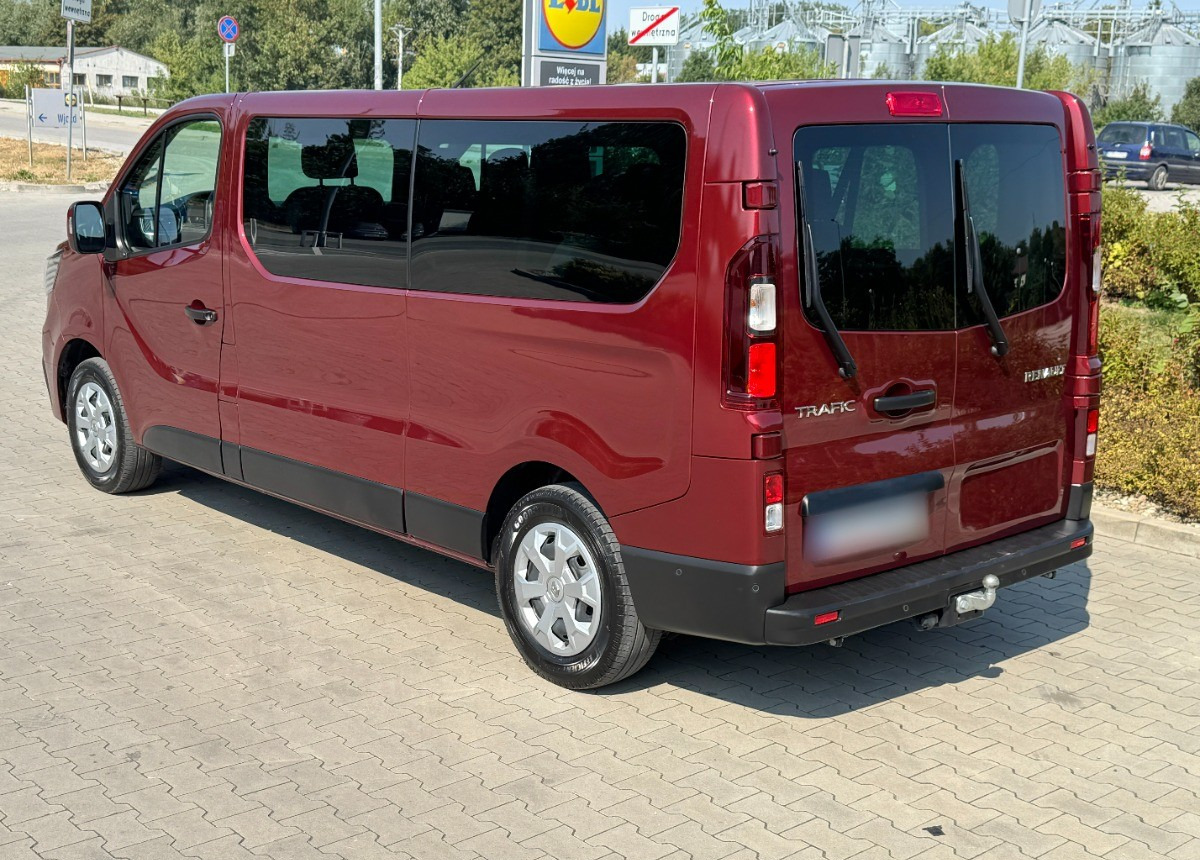 Renault Trafic Long 9 osobowy 2.0 DCI 170KM AUTOMAT NAWIEWY Salon PL FV23 NOWY - Minibus, Passenger van: picture 4 Renault Trafic Long 9 osobowy 2.0 DCI 170KM AUTOMAT NAWIEWY Salon PL FV23 NOWY - Minibus, Passenger van: picture 4
