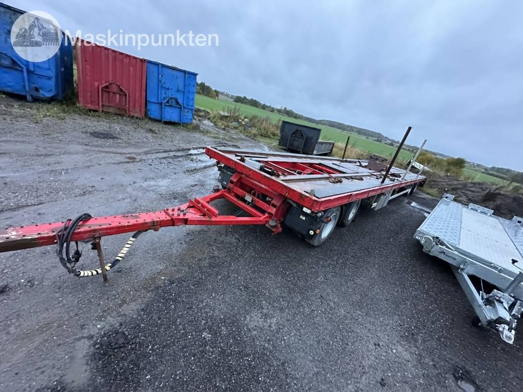 HLM-SLÄP 4V13L18L-36-127 - Low loader trailer: picture 1 HLM-SLÄP 4V13L18L-36-127 - Low loader trailer: picture 1