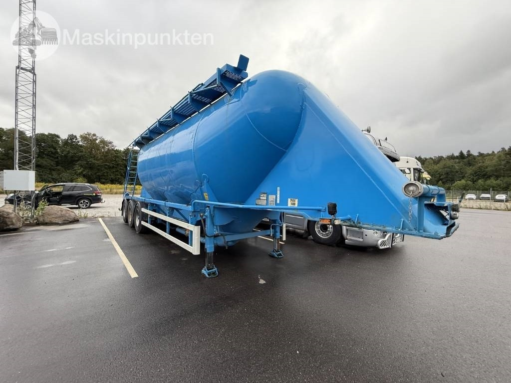 Interconsult Bulktrailer - Tank semi-trailer: picture 3 Interconsult Bulktrailer - Tank semi-trailer: picture 3