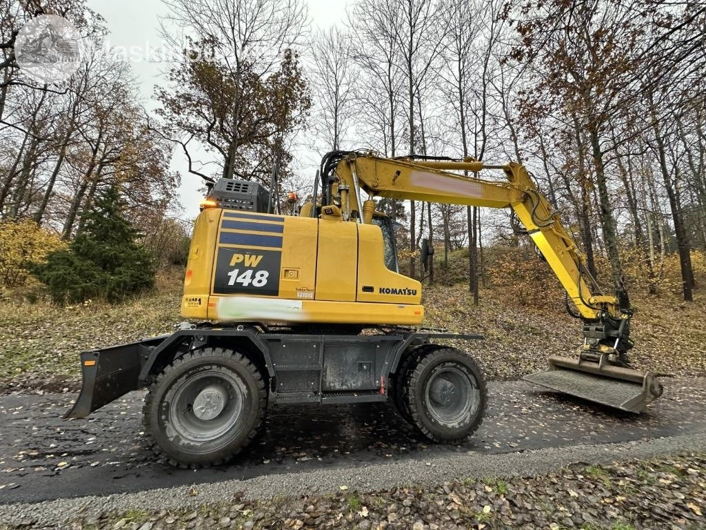 Komatsu PW 148-11 med vagn och redskap - Wheel excavator: picture 5 Komatsu PW 148-11 med vagn och redskap - Wheel excavator: picture 5