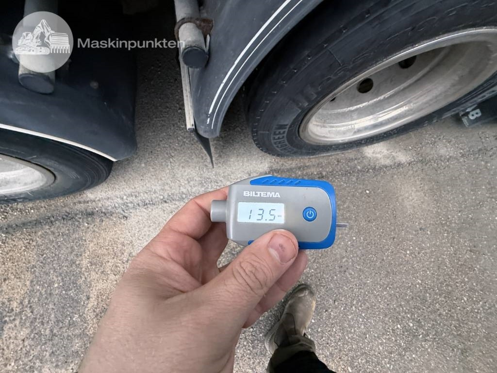 Closed box semi-trailer Limetec PPU 342: picture 28 Closed box semi-trailer Limetec PPU 342: picture 28