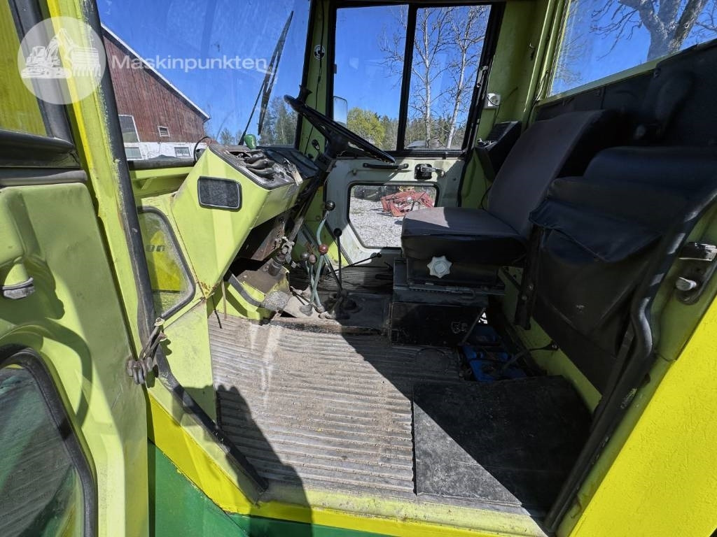 Farm tractor Mercedes-Benz MB Trac 700: picture 26