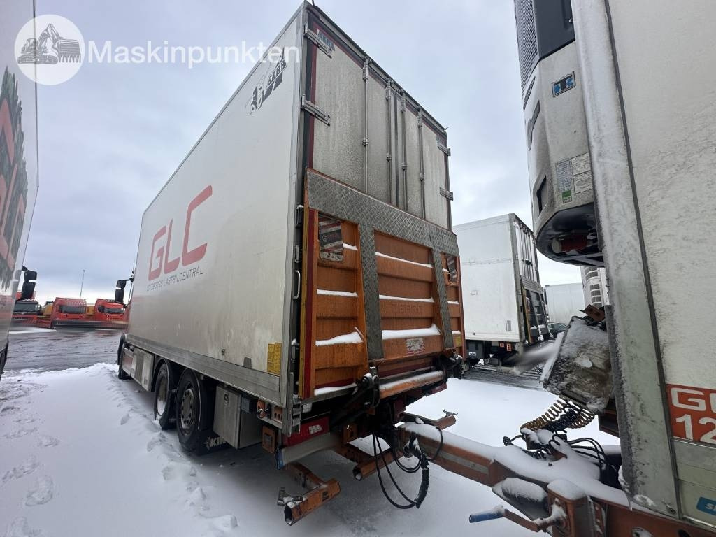 Scania R 450 - Refrigerator truck: picture 2 Scania R 450 - Refrigerator truck: picture 2