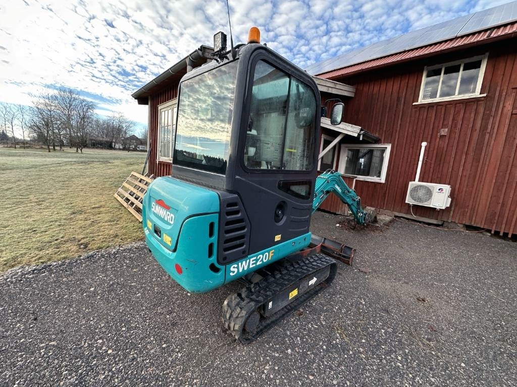 Sunward SWE 20 F med släp!  - Mini excavator: picture 4 Sunward SWE 20 F med släp!  - Mini excavator: picture 4