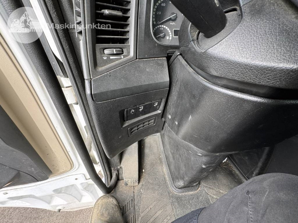 Tractor unit Mercedes-Benz Actros 2551: picture 43