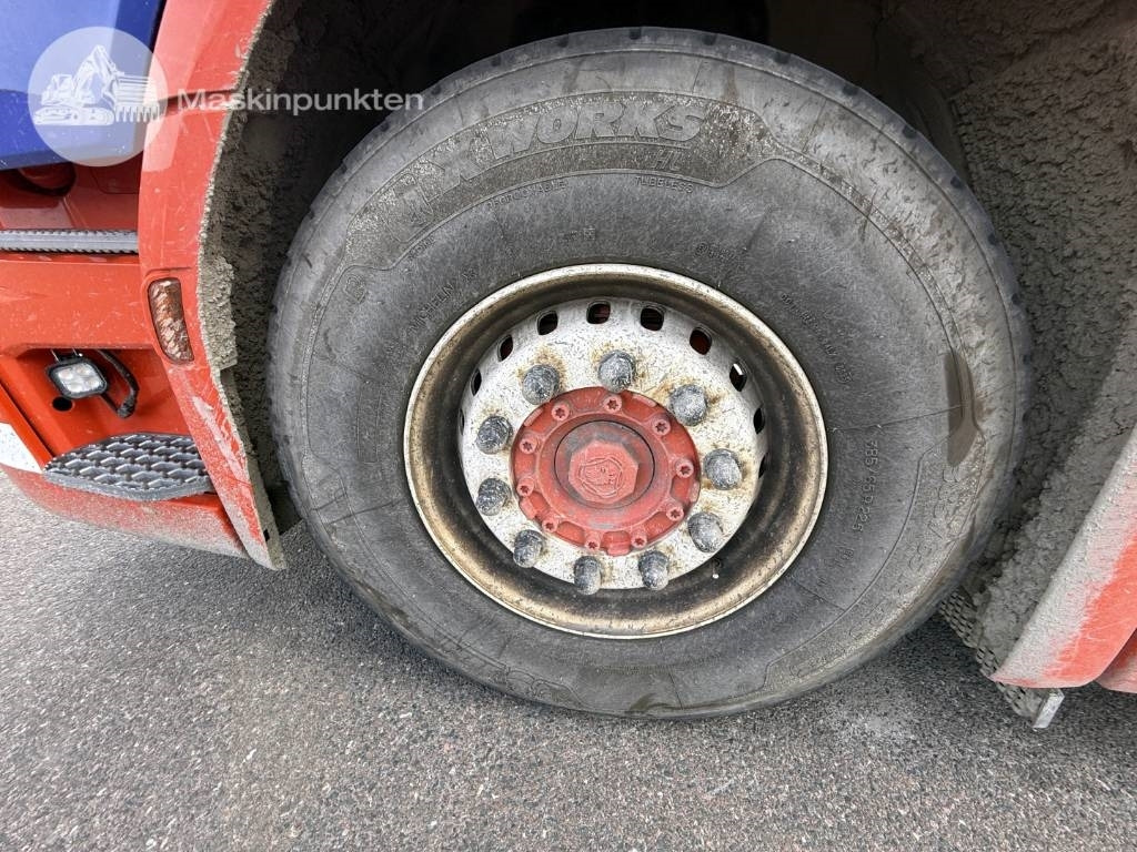Tractor unit Scania R 500: picture 8