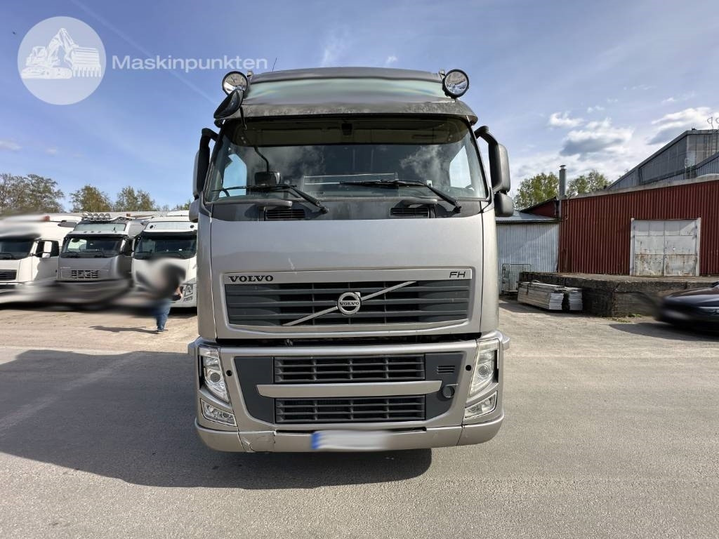 Volvo FH 440 Puscher - Tractor unit: picture 3 Volvo FH 440 Puscher - Tractor unit: picture 3