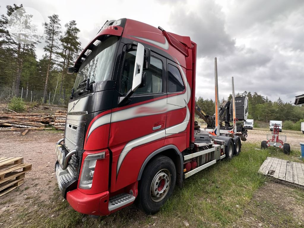 Volvo FH 16 750  - Log truck: picture 1 Volvo FH 16 750  - Log truck: picture 1