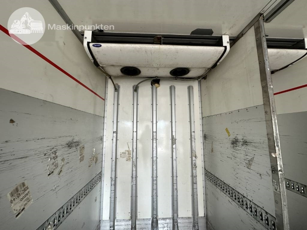 Refrigerator truck Volvo FM 340: picture 38