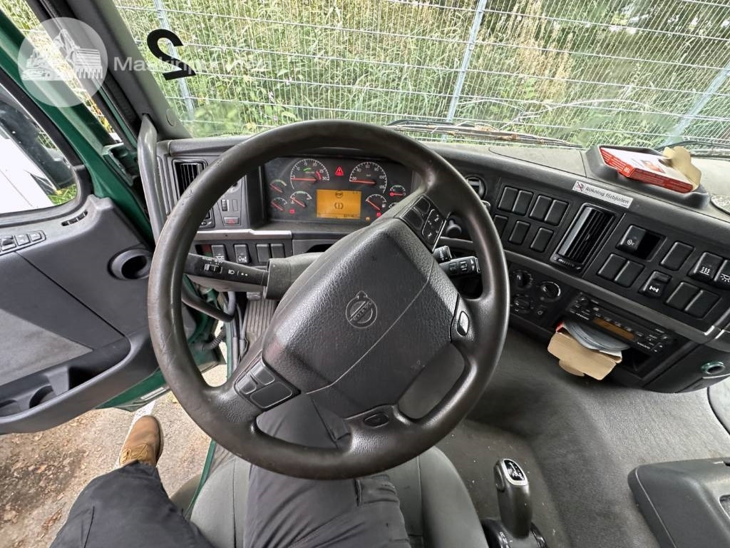Box truck Volvo FM 9 300: picture 29