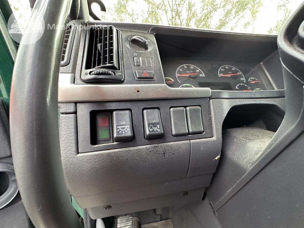 Box truck Volvo FM 9 300: picture 30
