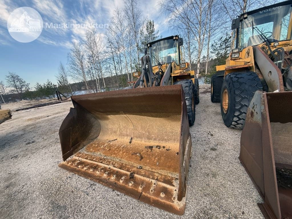Volvo L 120 C - Wheel loader: picture 3 Volvo L 120 C - Wheel loader: picture 3