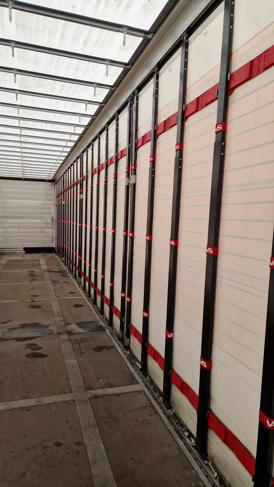 KOTSCHENREUTHER SPM218 MEGA SHUTTLE 15,6m LIKE NEW 6 PIECES - Curtainsider semi-trailer: picture 5 KOTSCHENREUTHER SPM218 MEGA SHUTTLE 15,6m LIKE NEW 6 PIECES - Curtainsider semi-trailer: picture 5