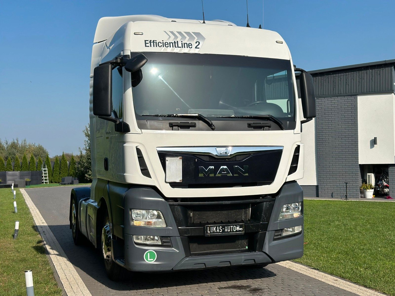 MAN TGX 18.440 HYDRAULIC - Tractor unit: picture 3 MAN TGX 18.440 HYDRAULIC - Tractor unit: picture 3
