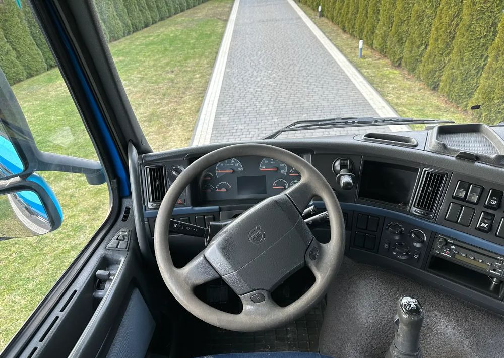 Leasing of Volvo FM 400 HAKOWIEC 6X4 Volvo FM 400 HAKOWIEC 6X4: picture 9 Leasing of Volvo FM 400 HAKOWIEC 6X4 Volvo FM 400 HAKOWIEC 6X4: picture 9