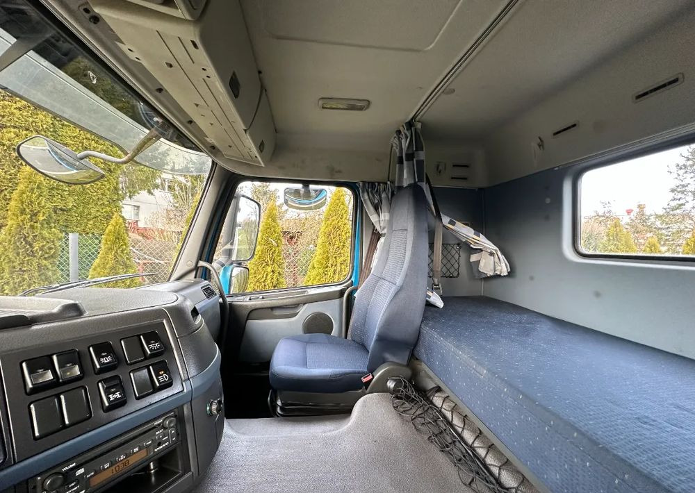 Leasing of Volvo FM 400 HAKOWIEC 6X4 Volvo FM 400 HAKOWIEC 6X4: picture 11 Leasing of Volvo FM 400 HAKOWIEC 6X4 Volvo FM 400 HAKOWIEC 6X4: picture 11