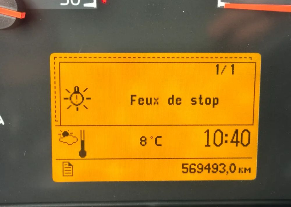 Leasing of Volvo FM 400 HAKOWIEC 6X4 Volvo FM 400 HAKOWIEC 6X4: picture 12 Leasing of Volvo FM 400 HAKOWIEC 6X4 Volvo FM 400 HAKOWIEC 6X4: picture 12