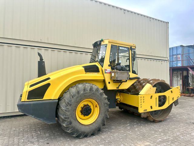 BOMAG BW213PDH-4 / 2012 BJ / Deutsche Maschine - Compactor: picture 4 BOMAG BW213PDH-4 / 2012 BJ / Deutsche Maschine - Compactor: picture 4