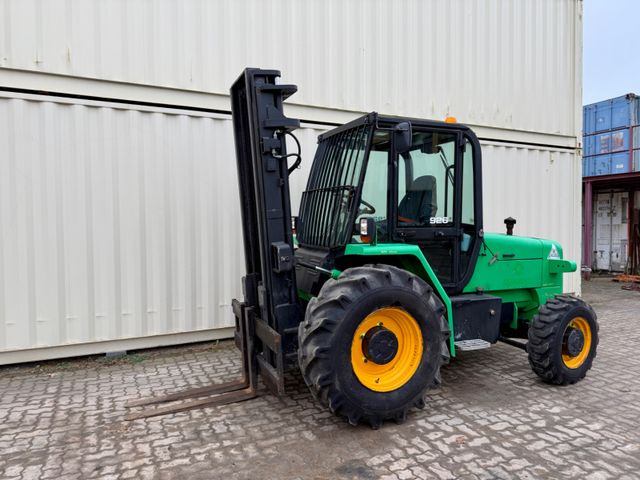 JCB 926 4x4 / 2.600 KG / 1.048 H - Diesel forklift: picture 1 JCB 926 4x4 / 2.600 KG / 1.048 H - Diesel forklift: picture 1