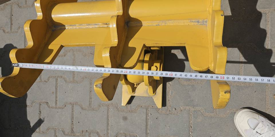Chwytak kciuk hydrauliczny do koparki 10-25 ton - Ripper: picture 5 Chwytak kciuk hydrauliczny do koparki 10-25 ton - Ripper: picture 5