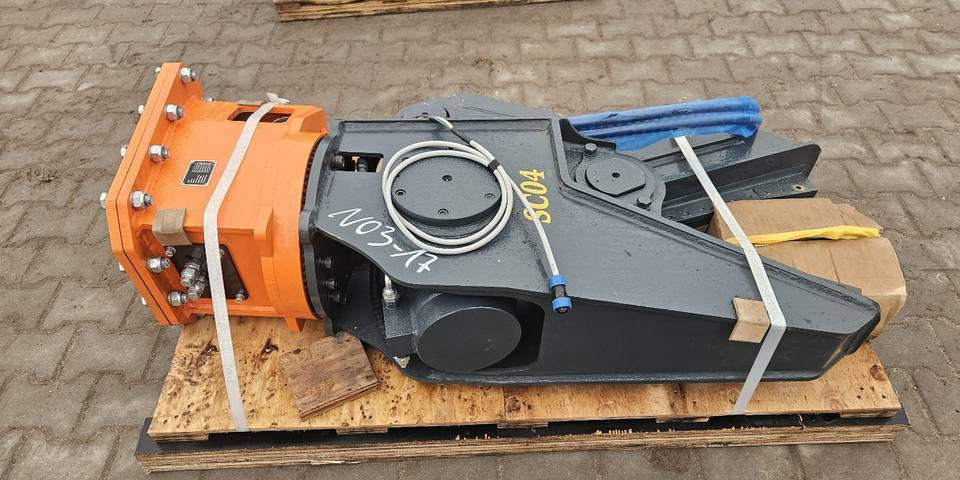 Nowe obrotowe nożyce wyburzeniowe do koparki 5-10 t szczęka krusząca - Demolition shears: picture 5 Nowe obrotowe nożyce wyburzeniowe do koparki 5-10 t szczęka krusząca - Demolition shears: picture 5