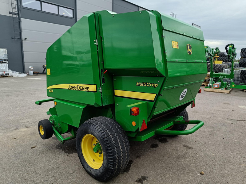 John Deere 623N - Round baler: picture 2 John Deere 623N - Round baler: picture 2